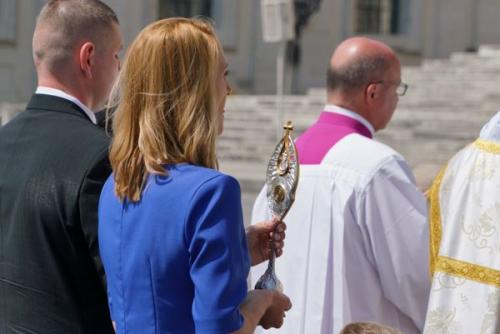 5a-Canonization01 017