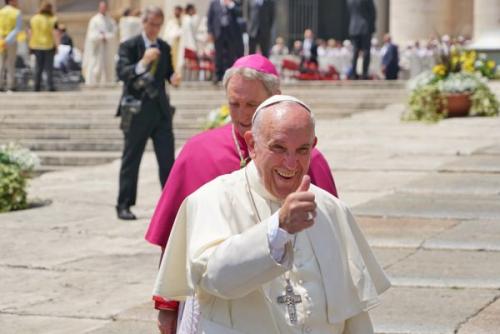 8z-Canonization01 034