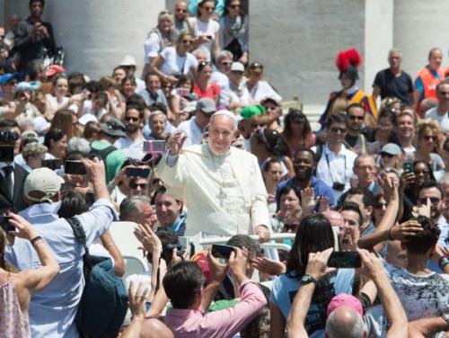 9-Canonization01 012